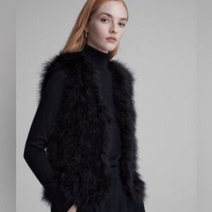 Club Monaco Luxe Black Faux Fur Vest
